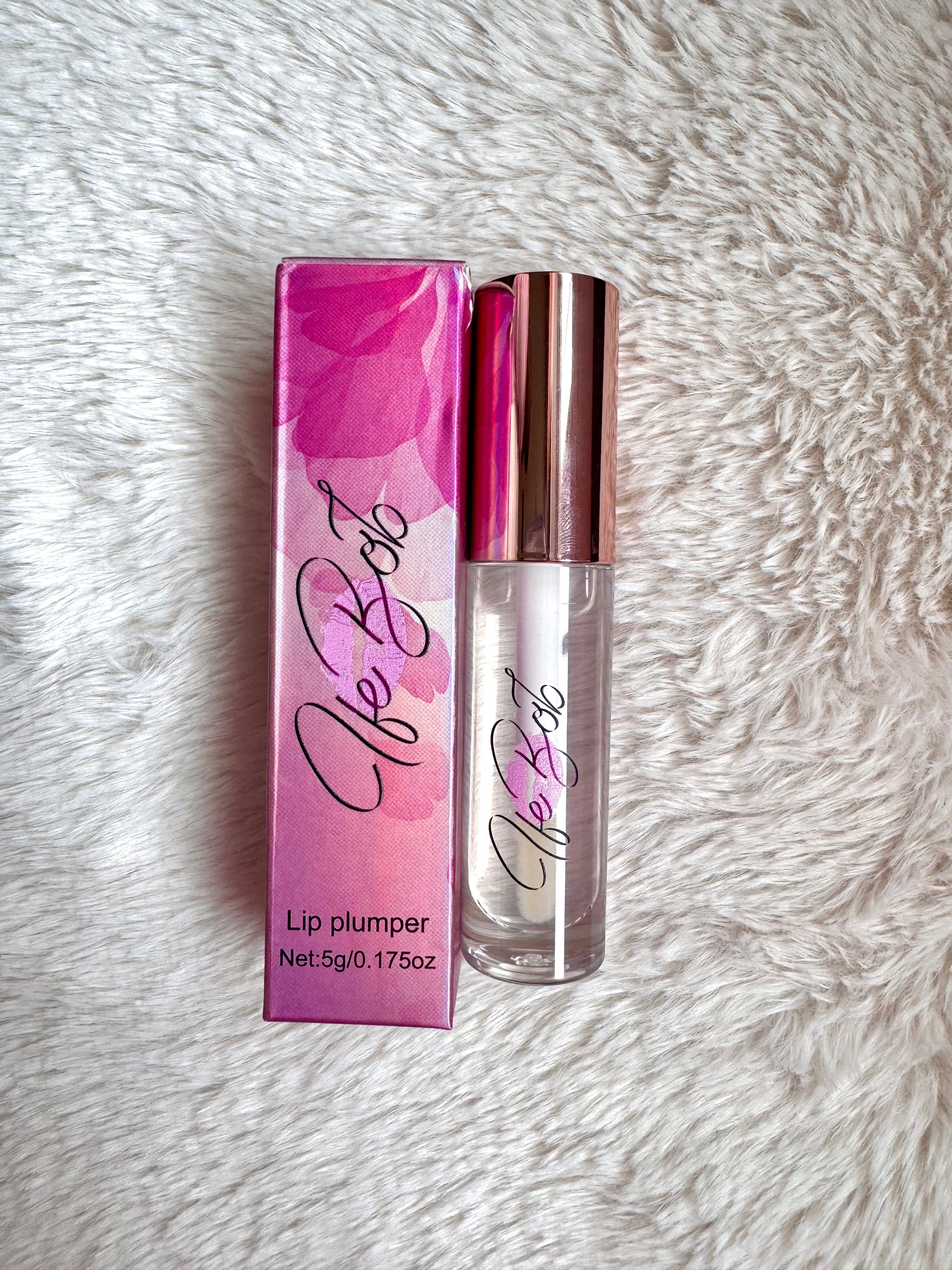 Clear plumping gloss